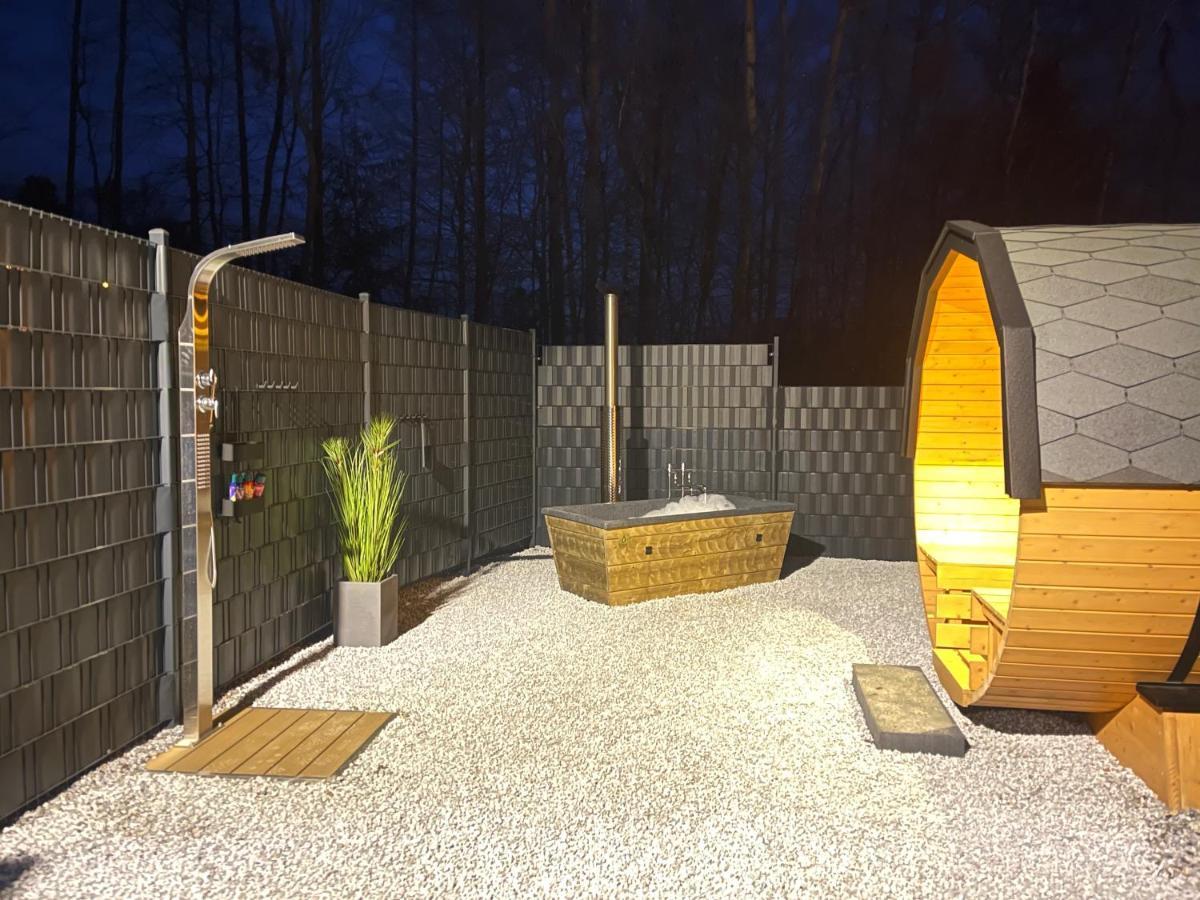 Voralpen Lodge - Ferienhaus Mit Gym, Sauna & Hot Tub Traisen Exteriér fotografie