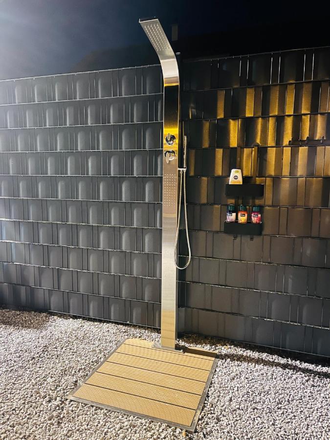 Voralpen Lodge - Ferienhaus Mit Gym, Sauna & Hot Tub Traisen Exteriér fotografie